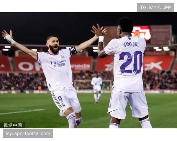 实时：维尼修斯突破造点，亲自主罚命中为皇马扳平